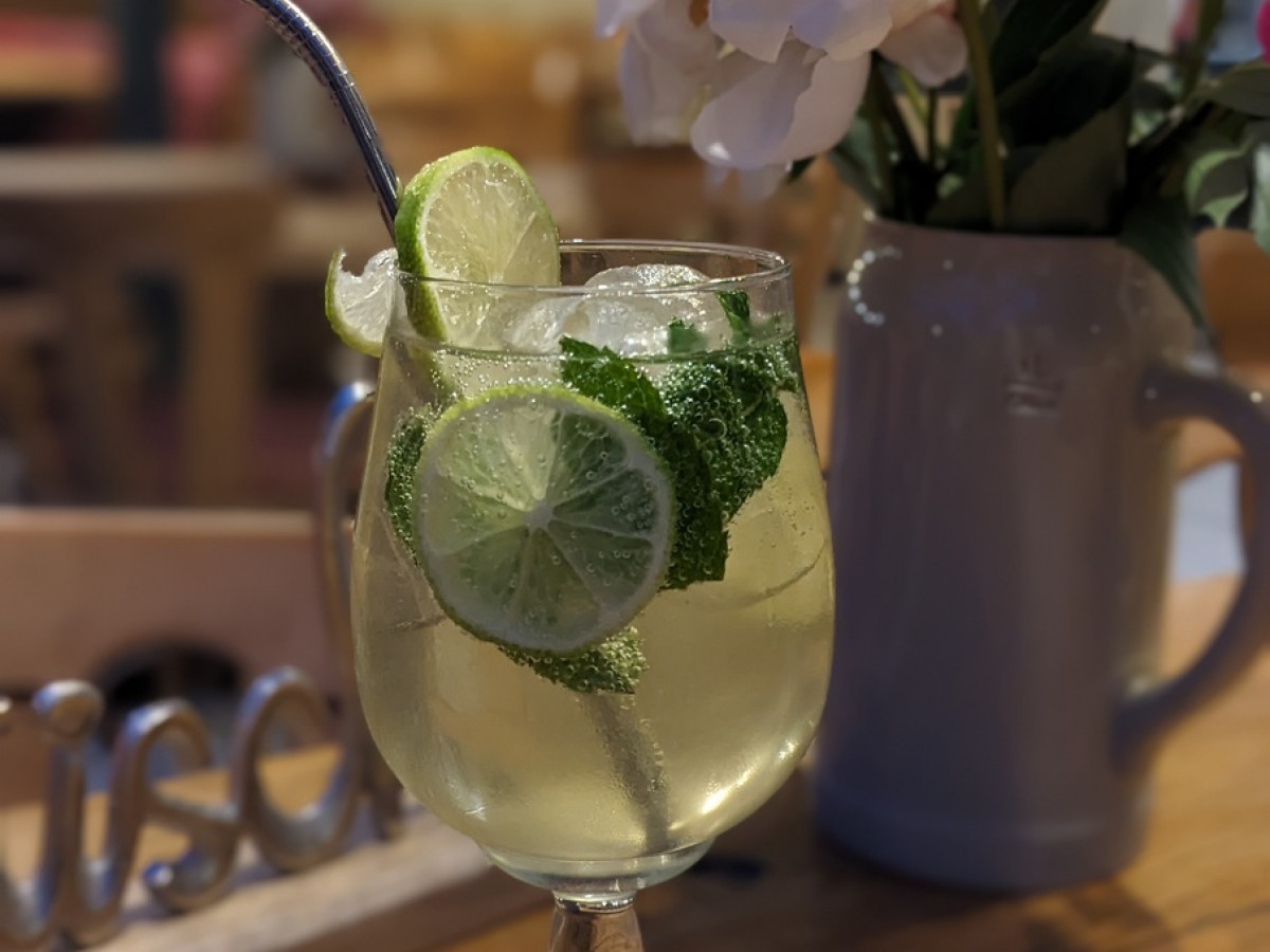 PXL 20250524 193531112.PORTRAIT