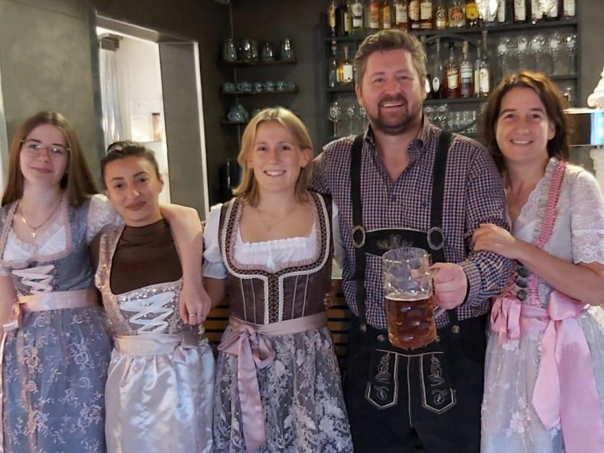 Dirndl Thenke